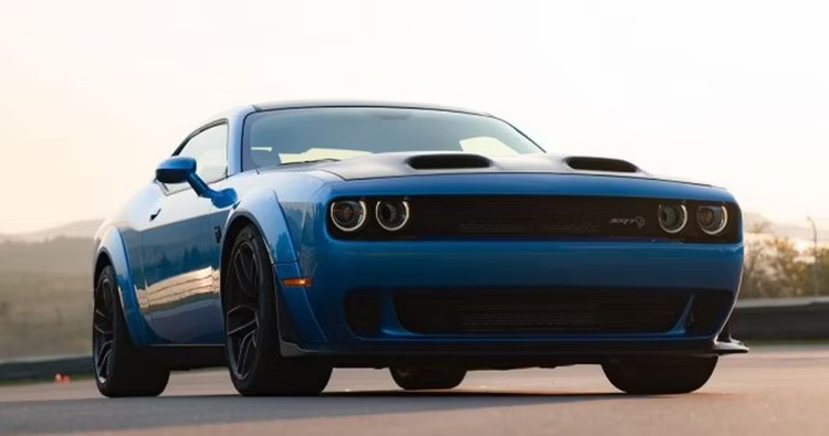 Najlepšie autá s motorom V8