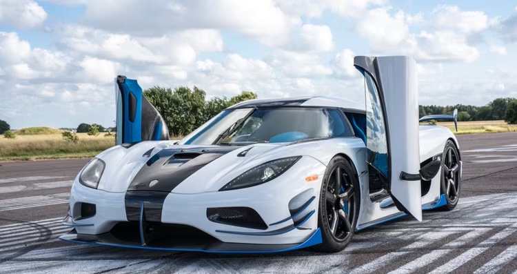 Najlepšie autá s motorom V8