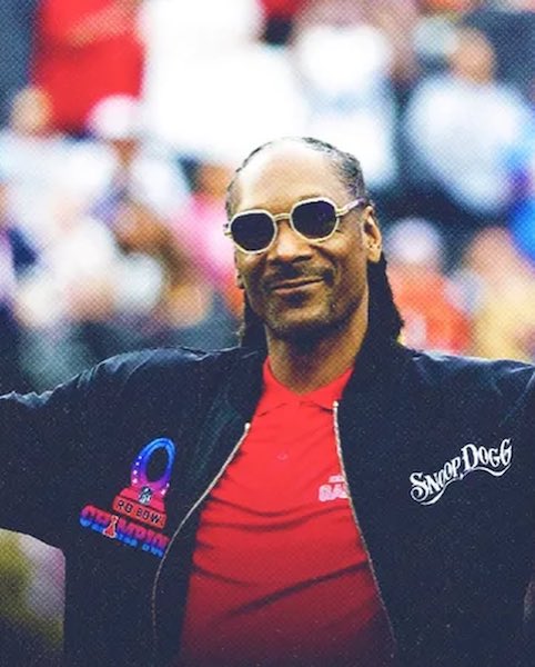 balí Snoop Doggovi brčká